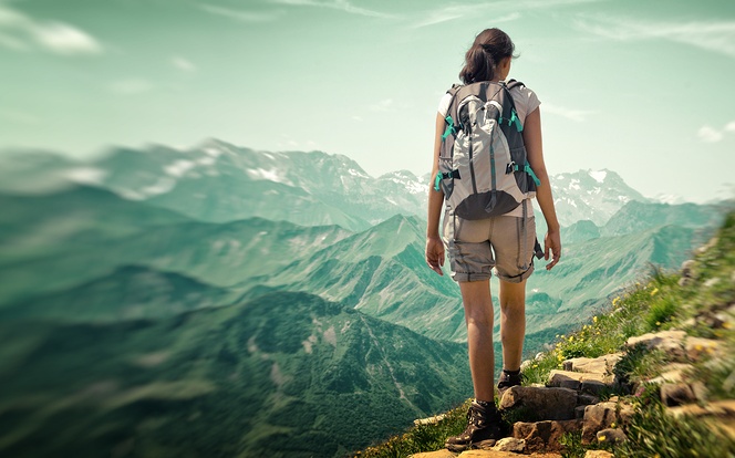 woman-hiking